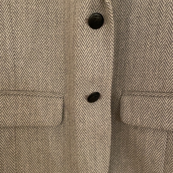 The Academy Blazer: Herringbone - Picture 2 of 5